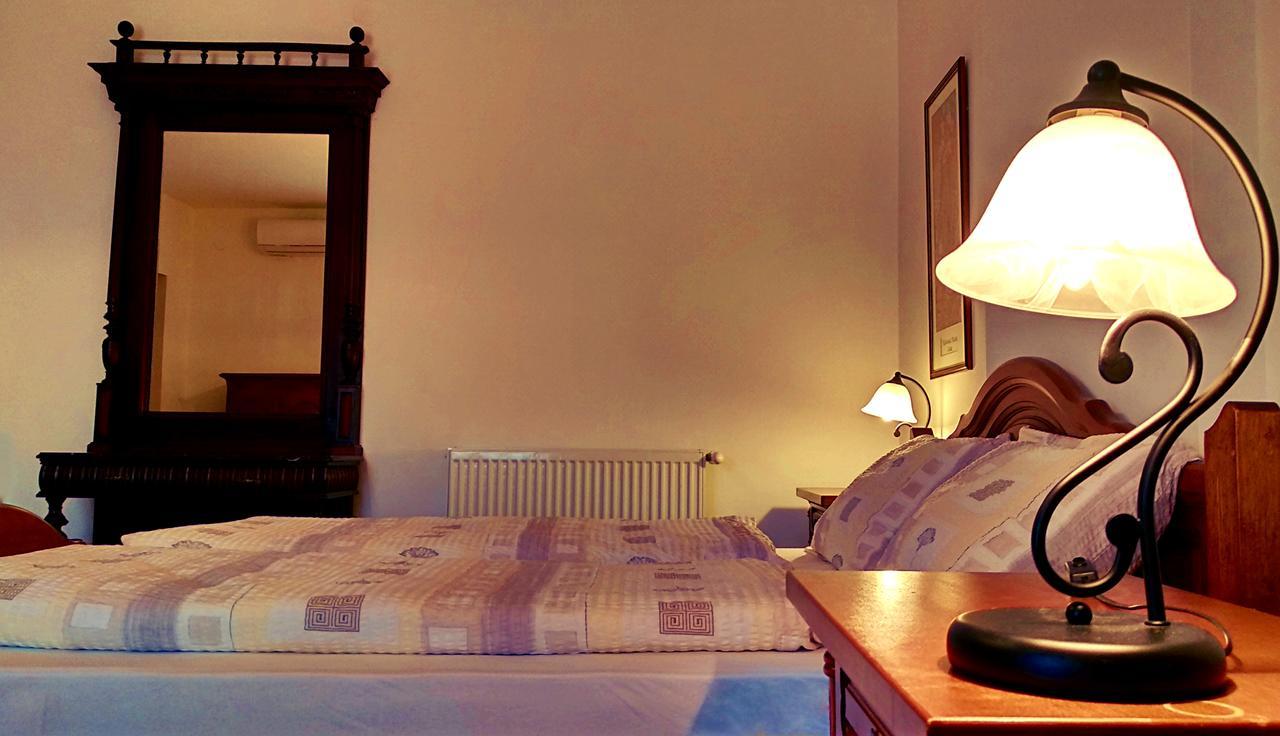 Villa Teleki Eksteriør billede