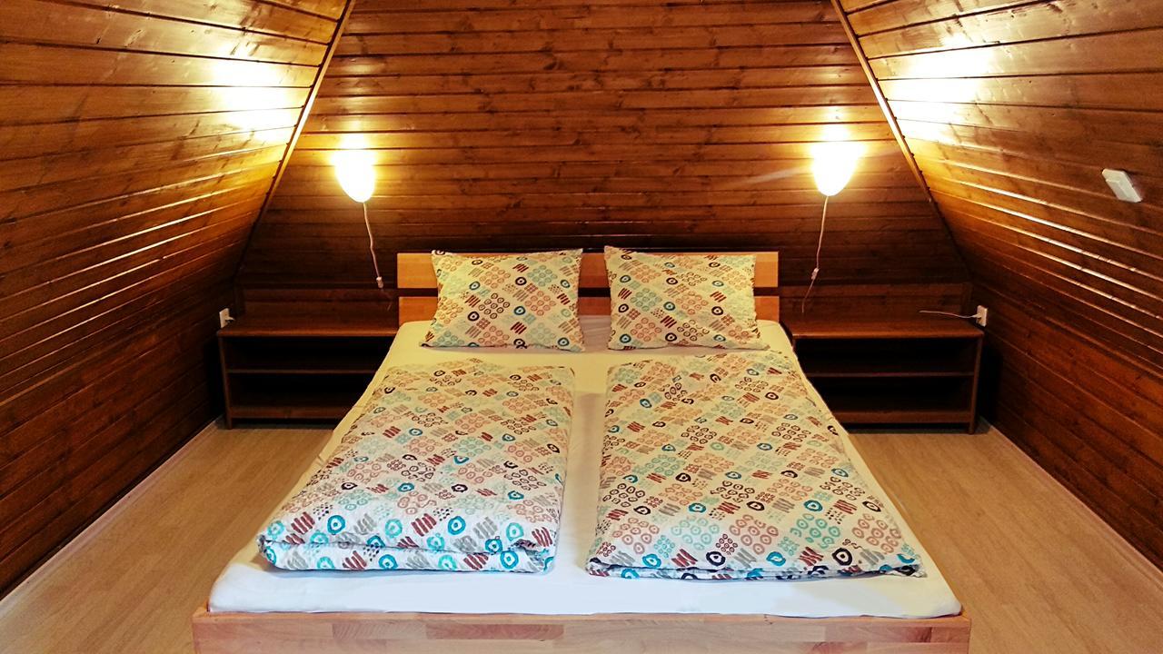 Villa Teleki Eksteriør billede