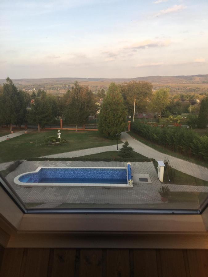 Villa Teleki Eksteriør billede